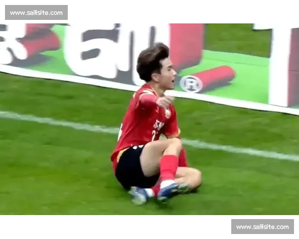 苏州主场 3-0 完胜扬州，寇程闪电破门创双纪录